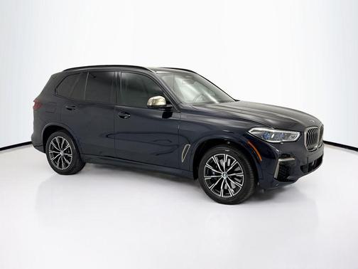 2023 BMW X5 M50i