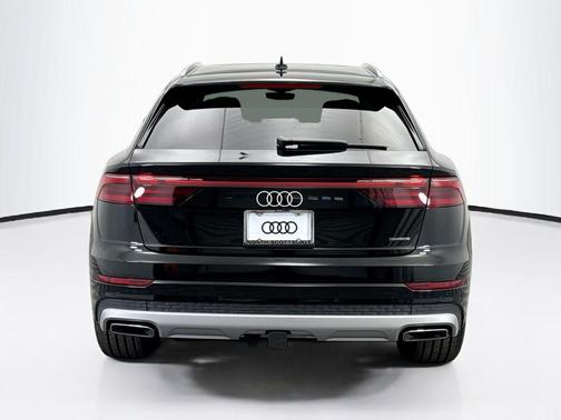 2026 Audi Q8 55 Premium Plus