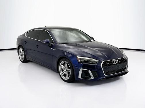 Navarra Blue Metallic 2022 Audi A5 Sportback 45 S Line Premium
