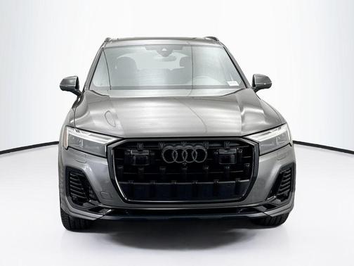 2026 Audi Q7 55 Premium Plus