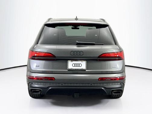 2026 Audi Q7 55 Premium Plus
