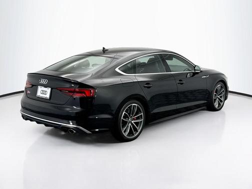 2018 Audi S5 3.0T Prestige