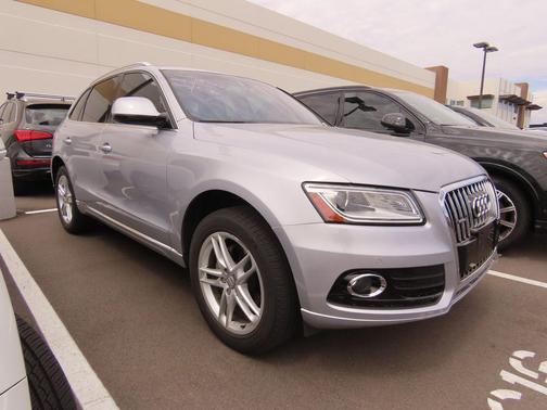 2016 Audi Q5 2.0T Premium Plus
