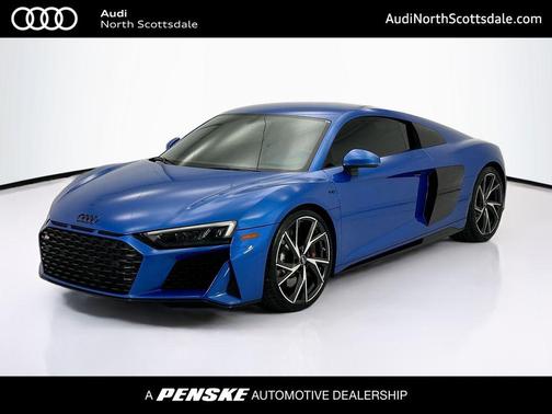 Ara Blue Crystal Effect 2021 Audi R8 5.2 V10