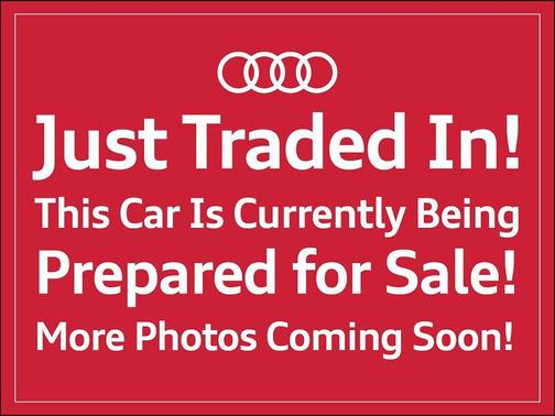Photo 2 of 18 of 2018 Audi Q3 2.0T Sport Premium