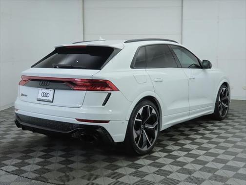 2024 Audi RS Q8 4.0T