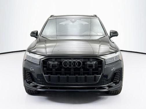 2026 Audi Q7 55 Premium Plus