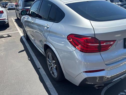 Glacier Silver Metallic 2017 BMW X4 M40i