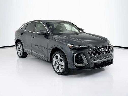 Tambora Gray Metallic 2026 Audi Q5 Sportback Premium Plus TFSI quattro S tronic