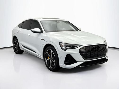 2023 Audi e-tron Sportback S line Premium Plus