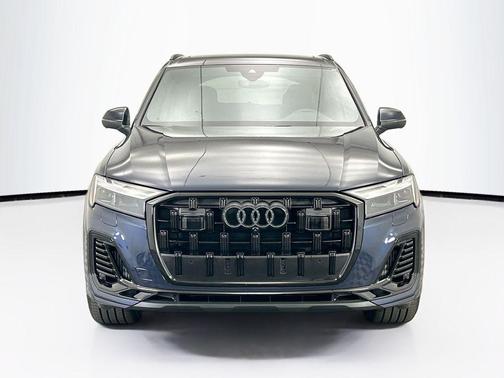 2026 Audi Q7 55 Premium Plus