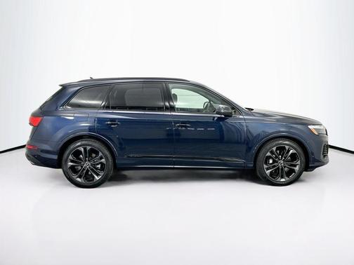 2026 Audi Q7 55 Premium Plus