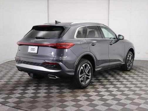 2025 Audi Q5 Premium Plus