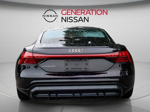 Mythos Black Metallic 2023 Audi e-tron GT Premium Plus quattro