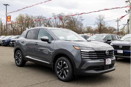 2025 Nissan Kicks SV