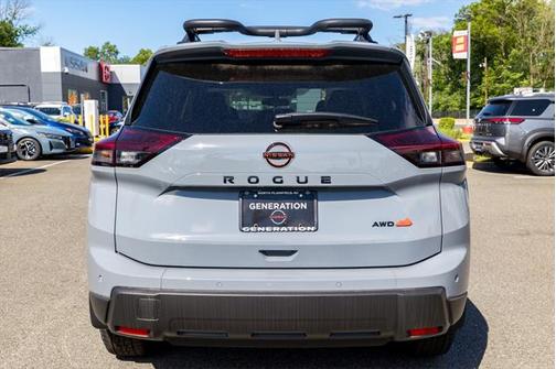 2025 Nissan Rogue Rock Creek