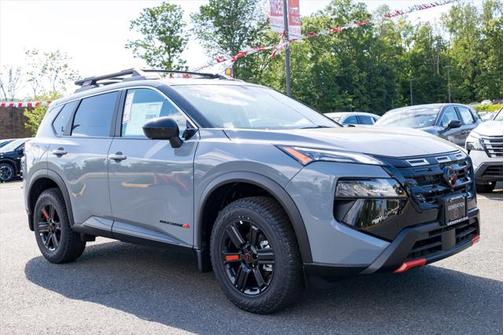 2025 Nissan Rogue Rock Creek