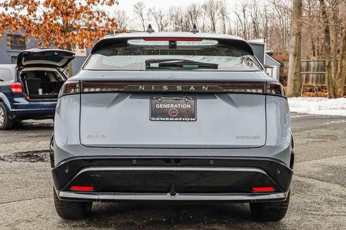 2024 Nissan ARIYA EMPOWER+