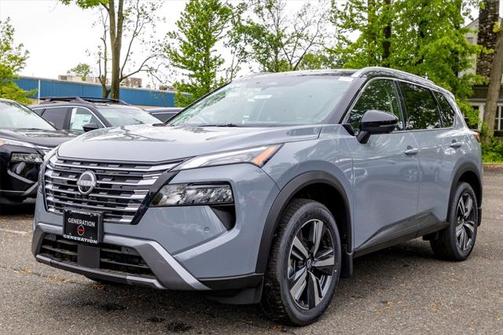 2025 Nissan Rogue SL