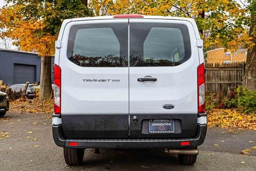 2024 Ford Transit-250 Base
