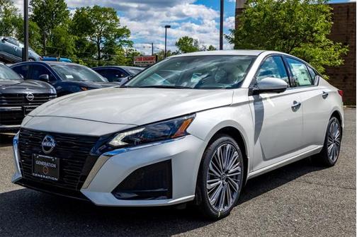 2025 Nissan Altima 2.5 SL