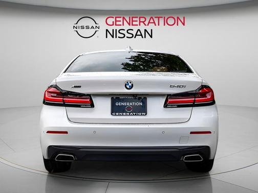 2022 BMW 540 i xDrive