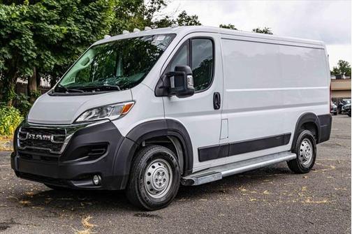 2023 RAM ProMaster 2500 Base