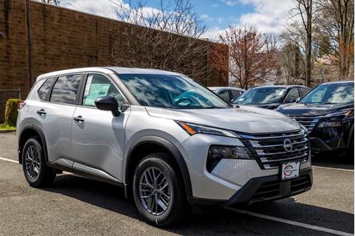 2025 Nissan Rogue S