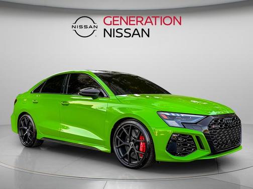 Kyalami Green 2022 Audi RS 3 TFSI quattro S tronic