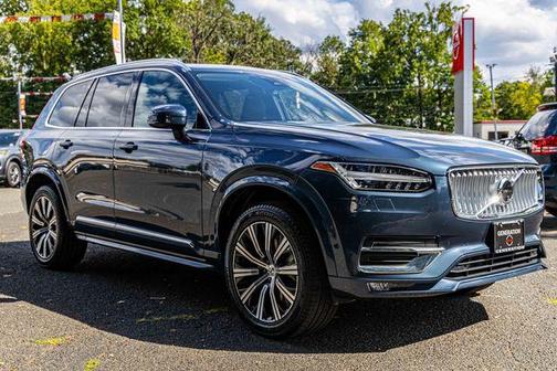 2025 Volvo XC90 B6 Plus 7-Seater
