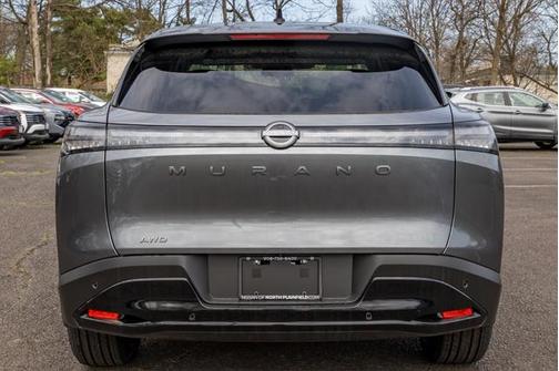2025 Nissan Murano SV