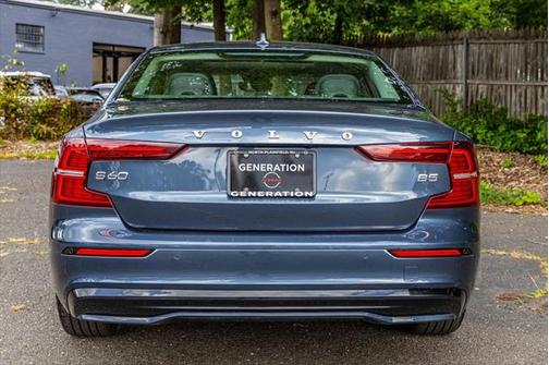 2025 Volvo S60 B5 Plus