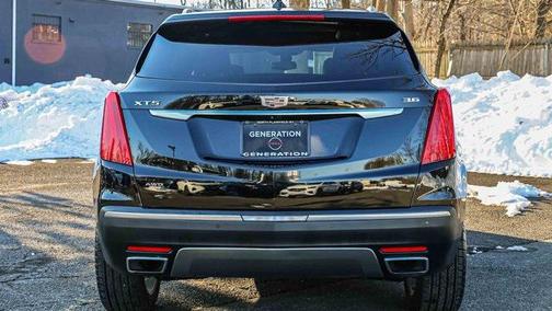 2017 Cadillac XT5 Platinum