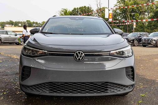 2022 Volkswagen ID.4 Pro