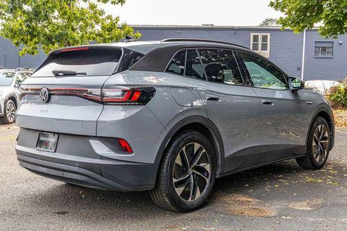 2022 Volkswagen ID.4 Pro