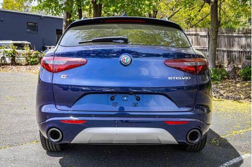 2021 Alfa Romeo Stelvio Ti