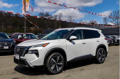 2025 Nissan Rogue SL