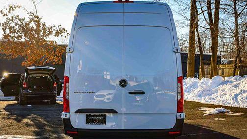 2025 Mercedes-Benz Sprinter 2500 High Roof