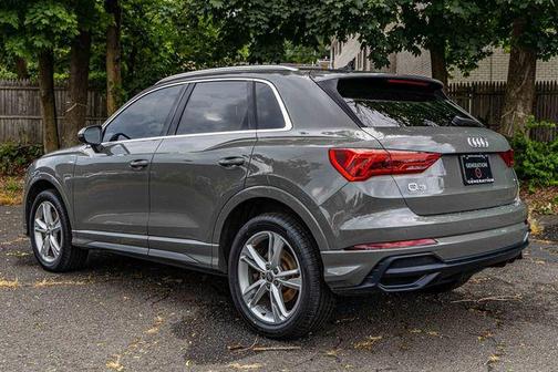 2020 Audi Q3 45 S line Premium Plus