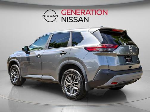 Gun Metallic 2023 Nissan Rogue S