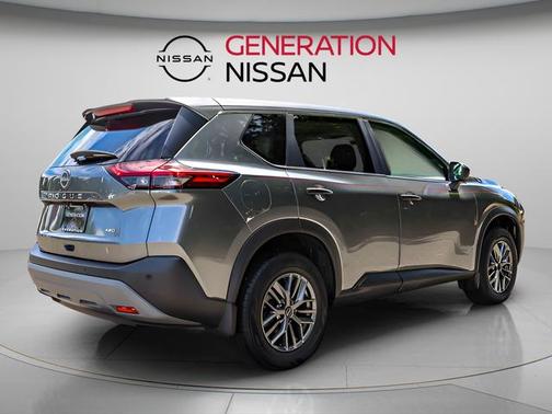 Gun Metallic 2023 Nissan Rogue S