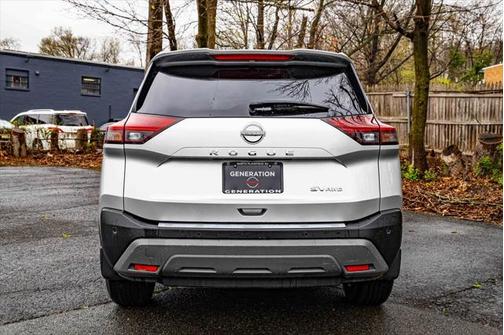 2023 Nissan Rogue SV