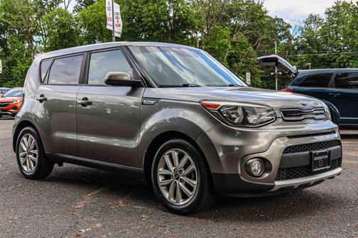 Titanium Gray 2017 Kia Soul +