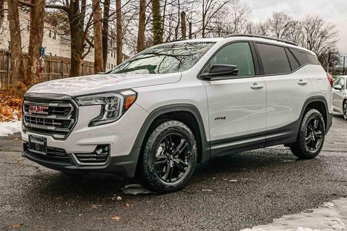 2022 GMC Terrain AWD AT4