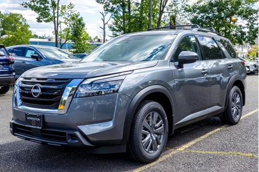 2025 Nissan Pathfinder SV 4WD