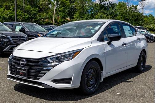 2025 Nissan Versa 1.6 S
