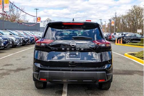 2025 Nissan Rogue S