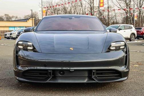 2020 Porsche Taycan Turbo
