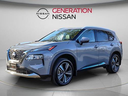 Boulder Gray Pearl 2023 Nissan Rogue Platinum