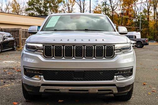 2022 Jeep Wagoneer Series III 4x4